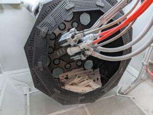 SLS und MJF Teile automatisch Strahlen und verdichten